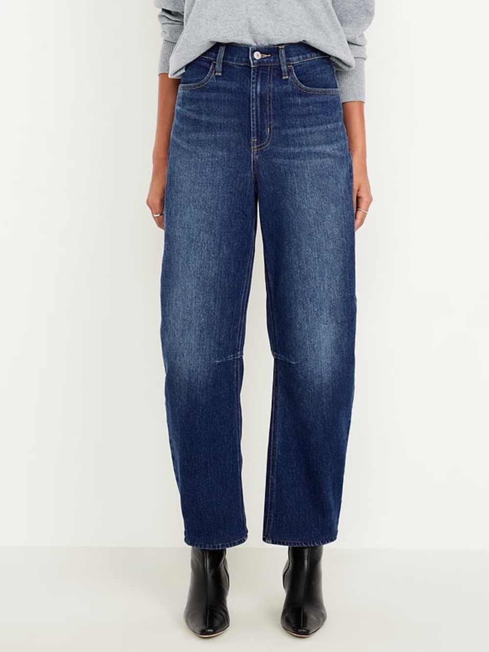 Old Navy Wow High Waisted Barrel Jeans Darted Medium Wash Size 4 Tall (28x28)